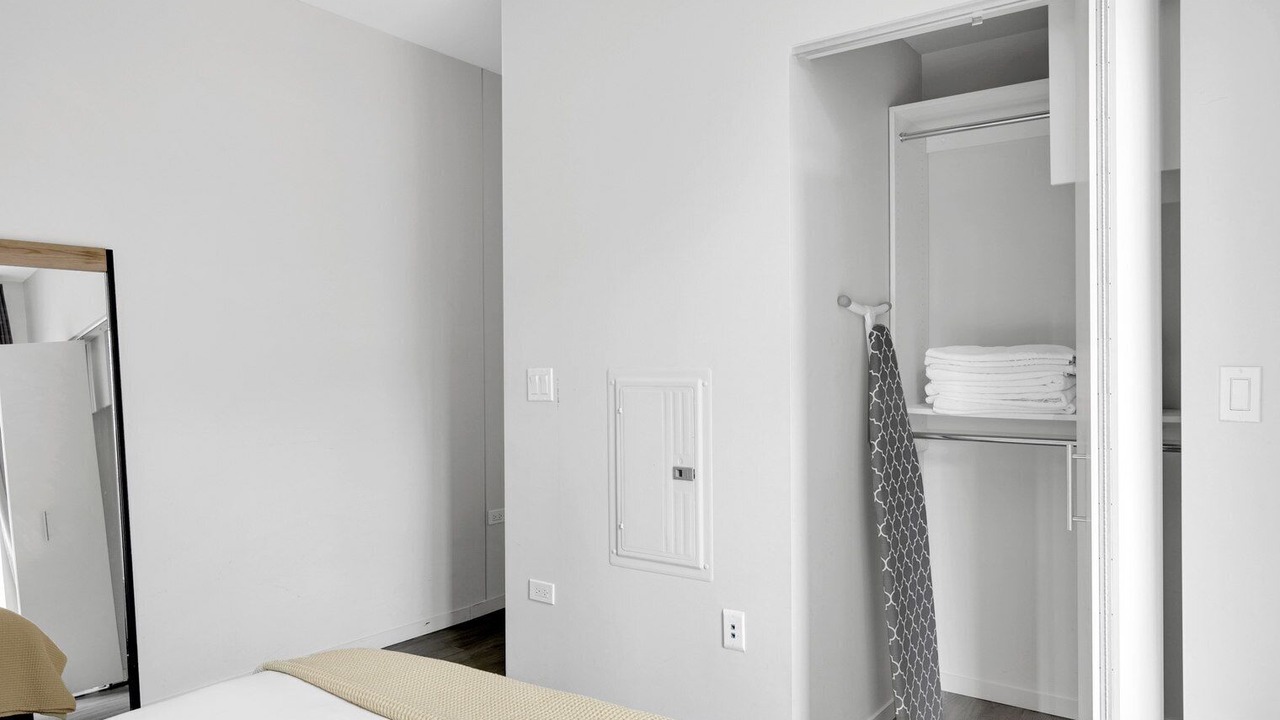 Photo of Bedroom in Near North Side