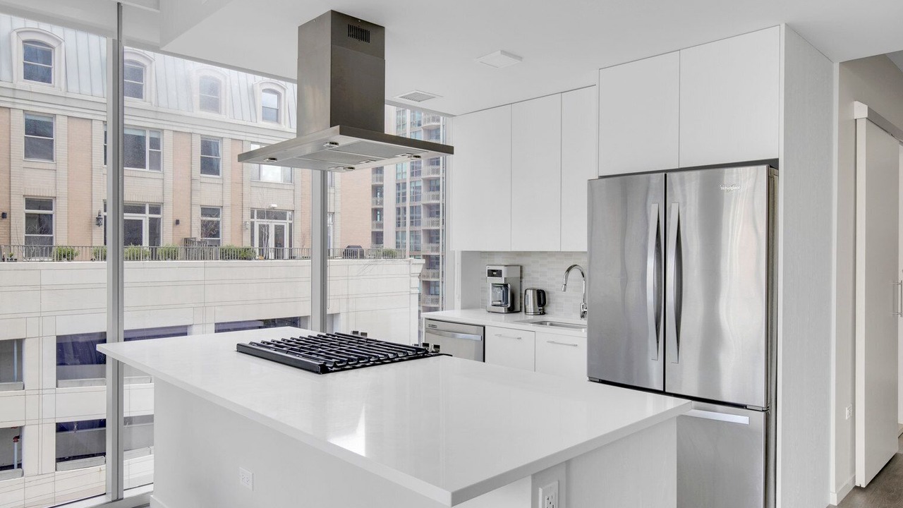Photo of Kitchen in Near North Side