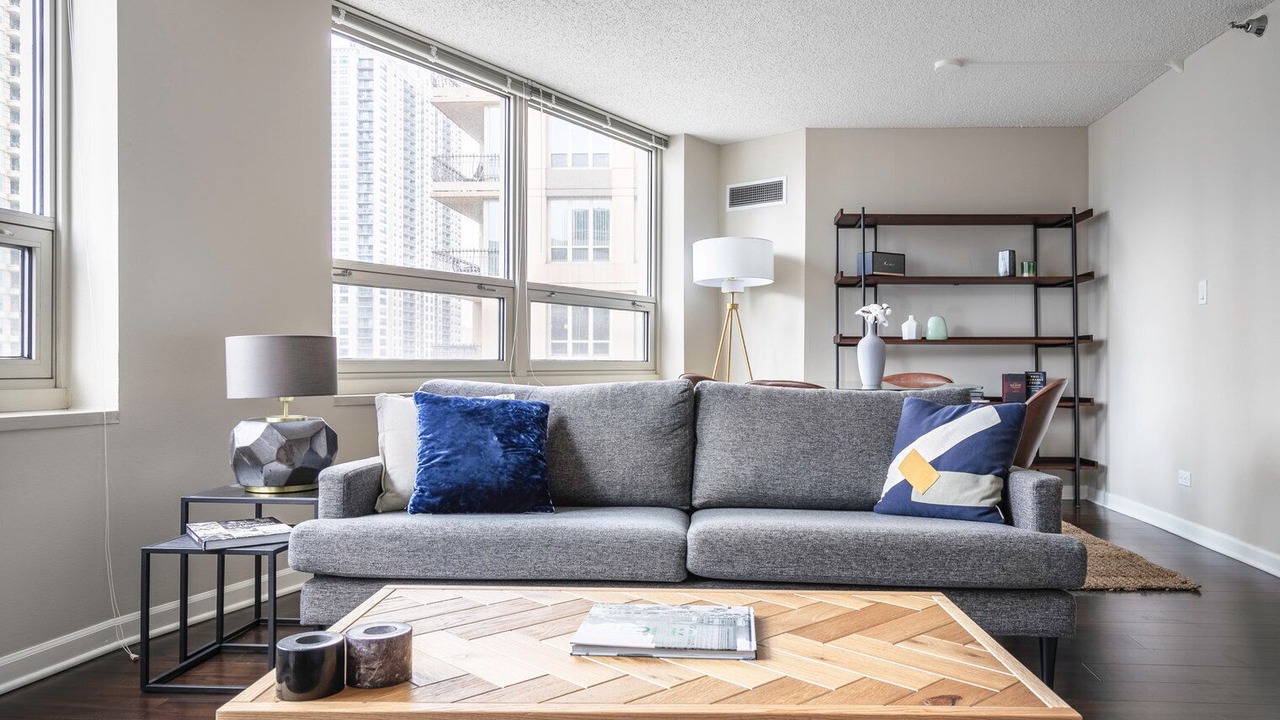 Photo of Livingroom in Rush and Division