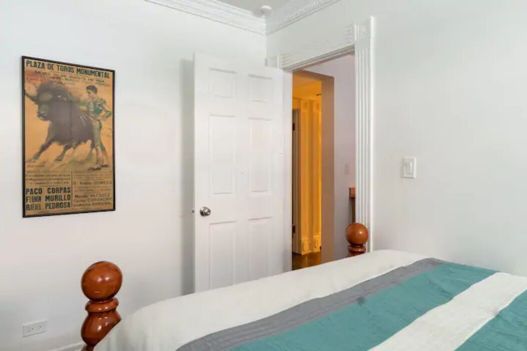 Photo of Bedroom in Lake View East