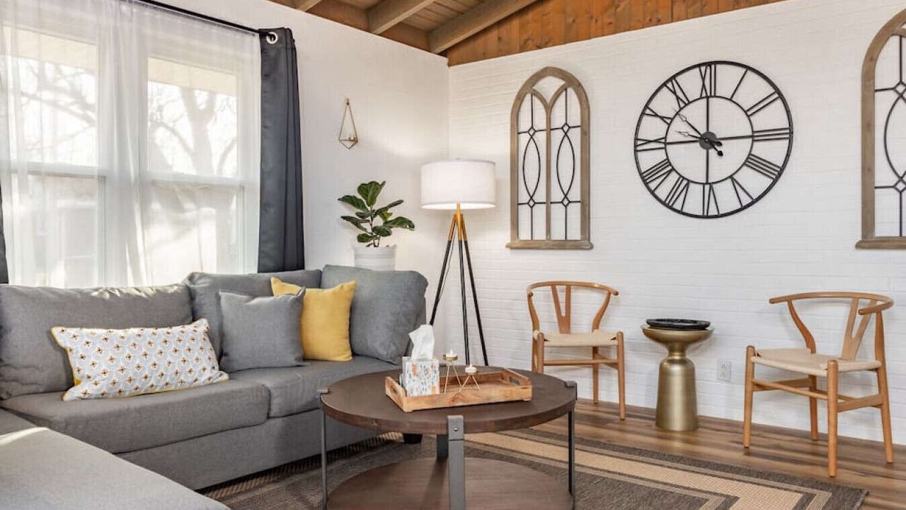 Photo of Livingroom in Pekin