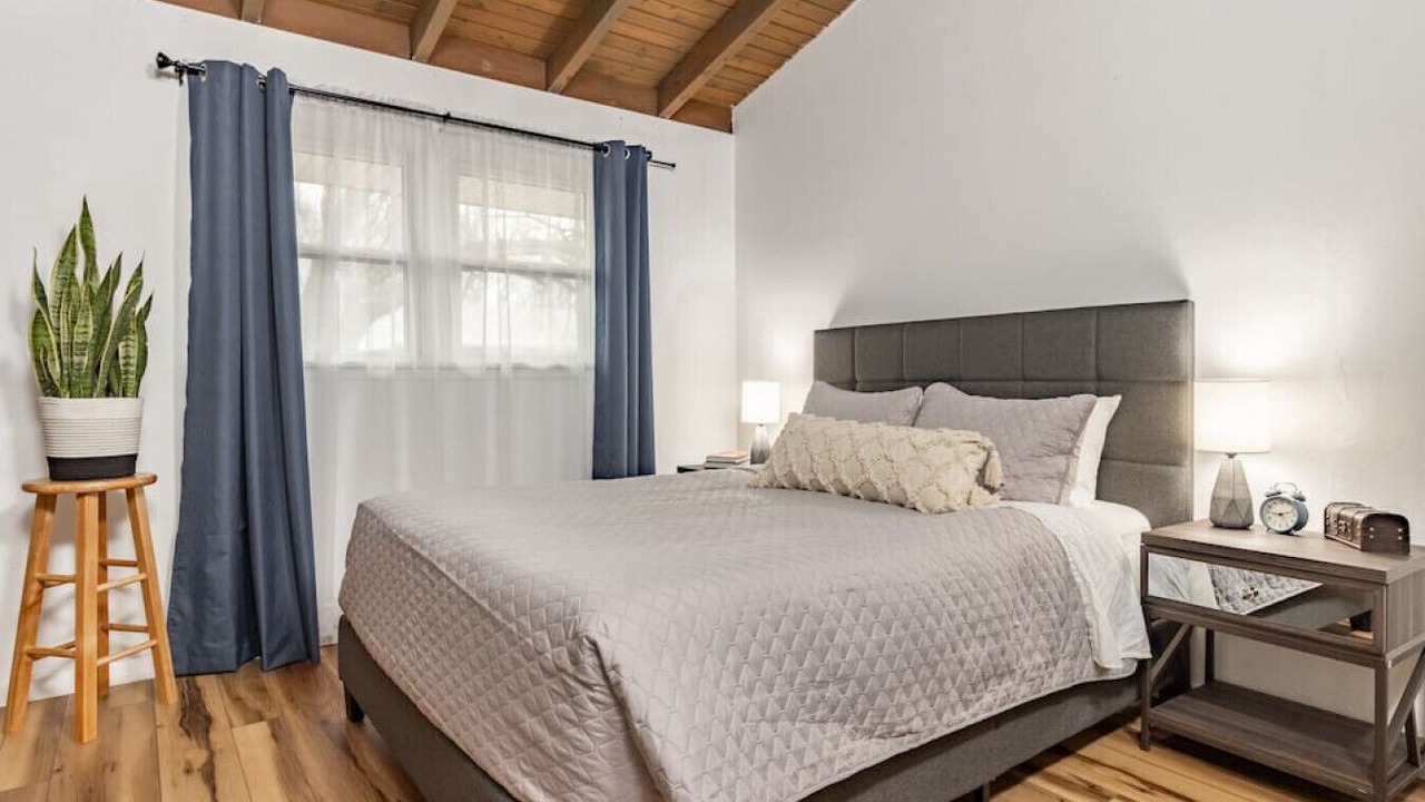 Photo of Bedroom in Pekin