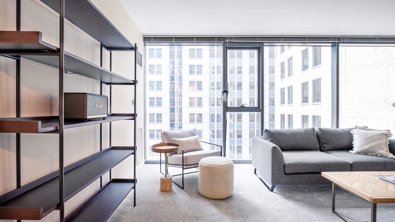 Photo of Livingroom in Downtown Chicago