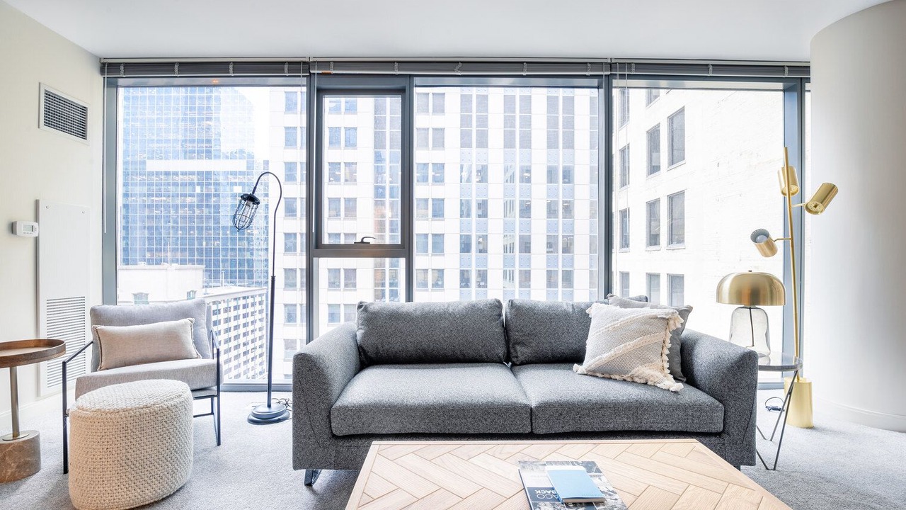 Photo of Livingroom in Downtown Chicago
