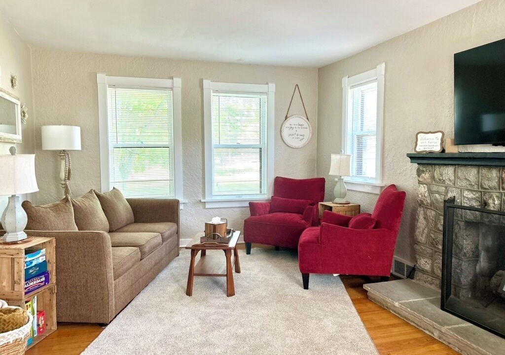 Photo of Livingroom in Rockford
