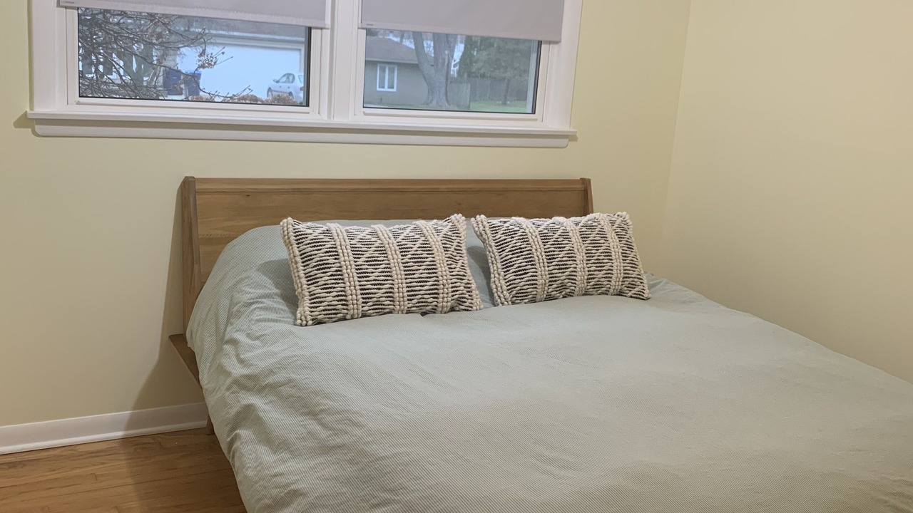 Photo of Bedroom in Lake Bluff