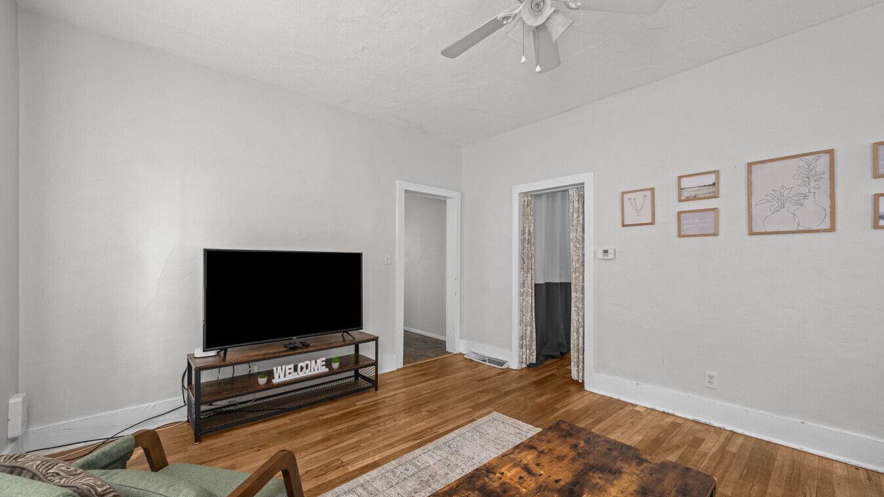 Photo of Livingroom in Moline