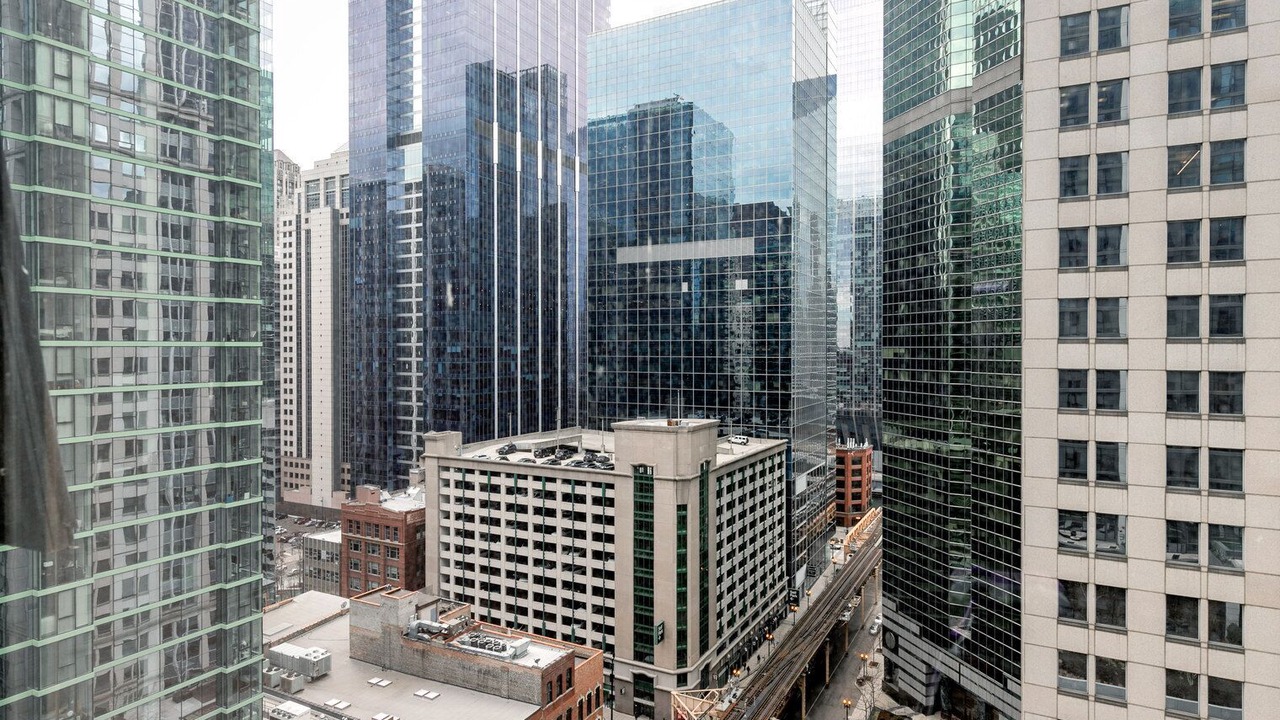 Photo of Others in Downtown Chicago