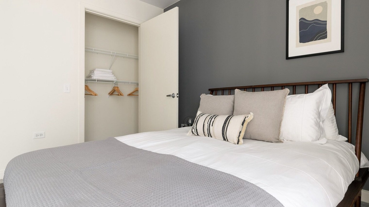 Photo of Bedroom in Downtown Chicago