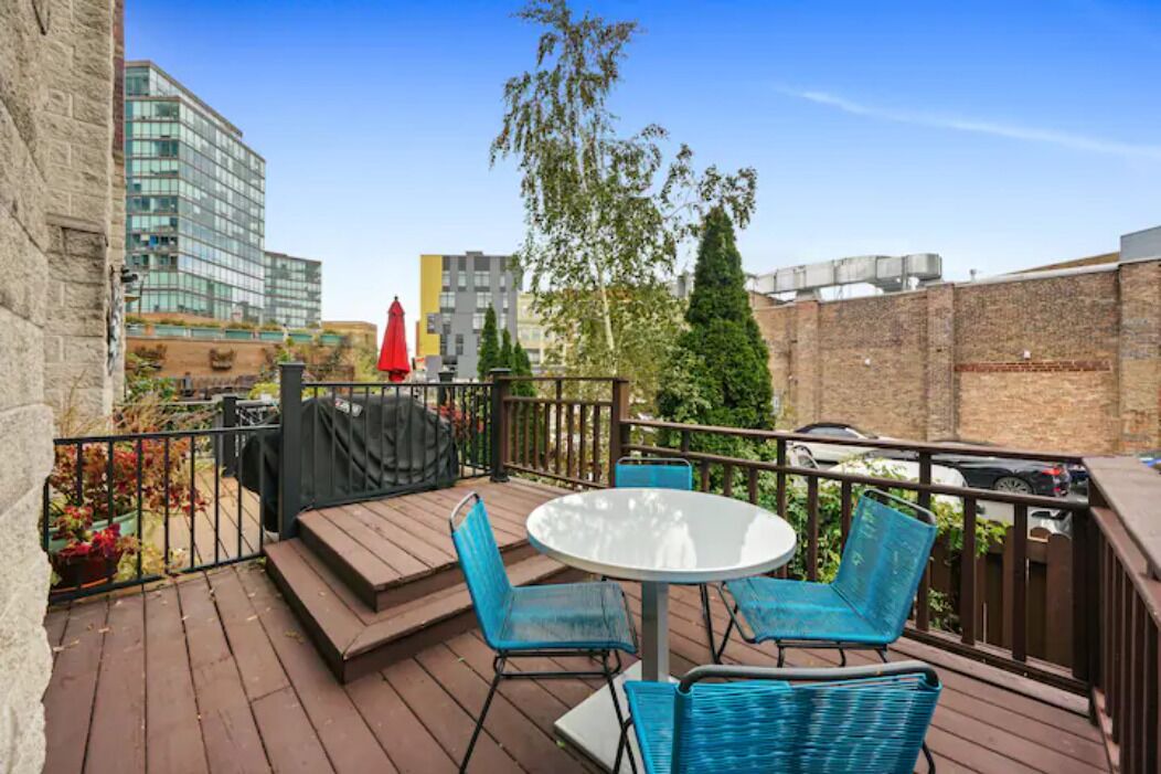 Photo of Outdoor in River West
