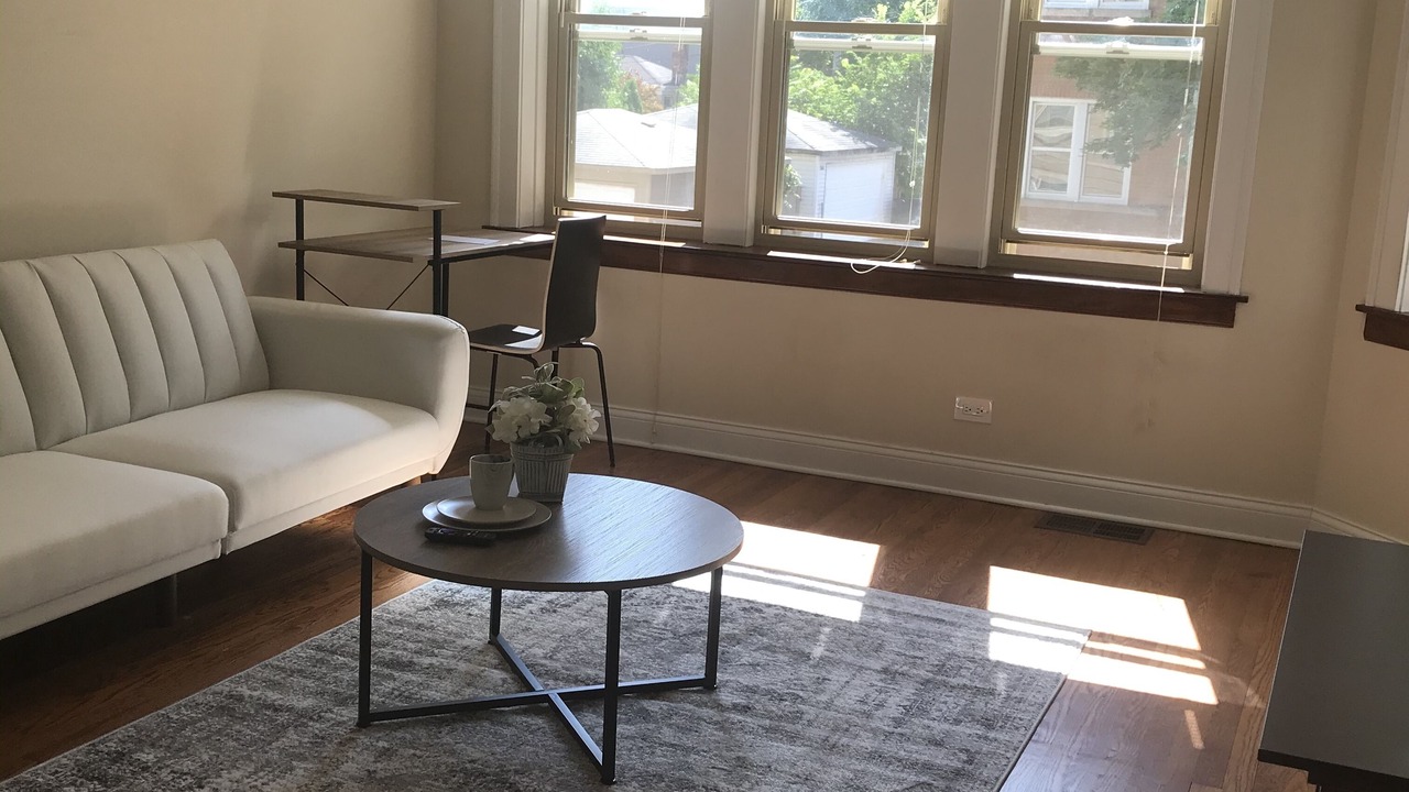 Photo of Livingroom in Irving Park