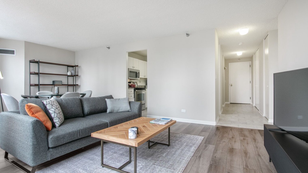 Photo of Livingroom in Rush and Division