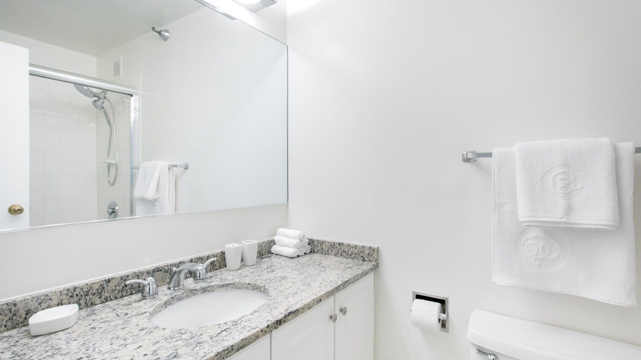 Photo of Bathroom in Rush and Division
