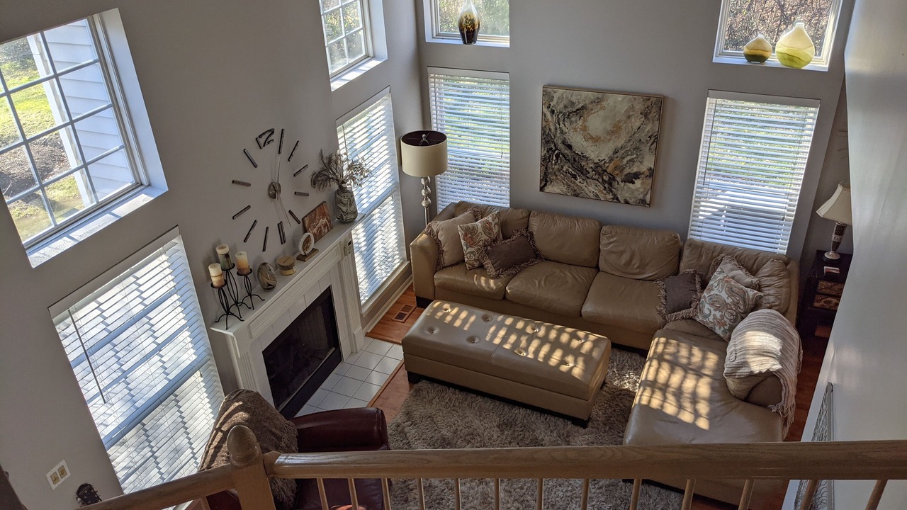Photo of Livingroom in Itasca