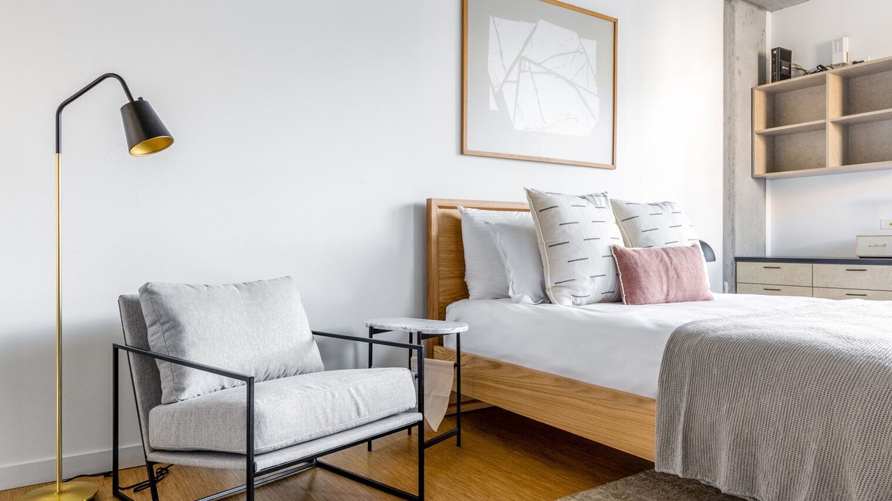 Photo of Bedroom in River North