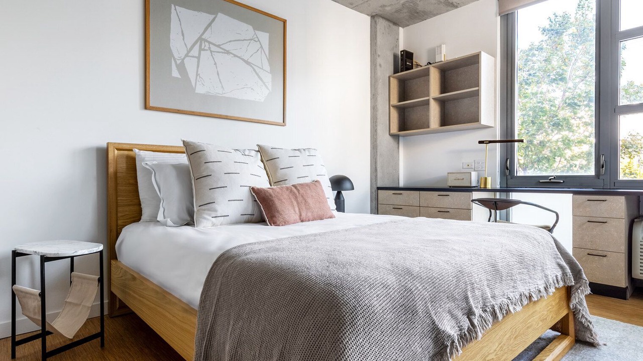Photo of Bedroom in River North