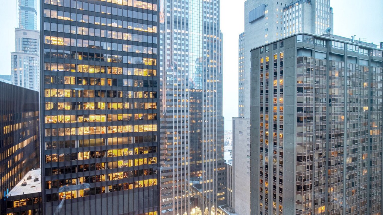 Photo of Outdoor in Downtown Chicago