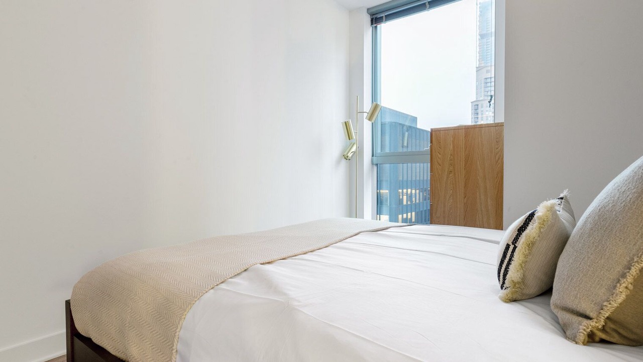 Photo of Bedroom in Downtown Chicago