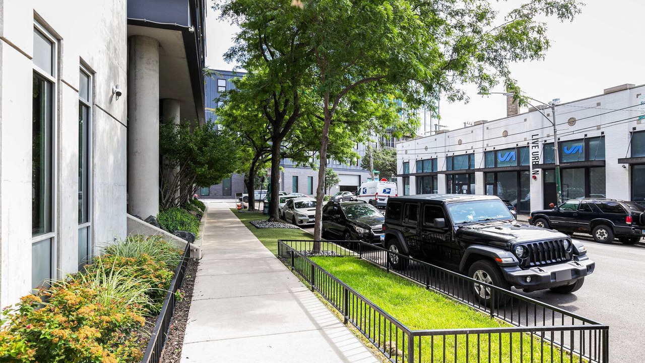 Photo of Outdoor in River North