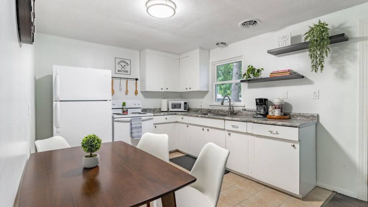 Photo of Kitchen in Pekin