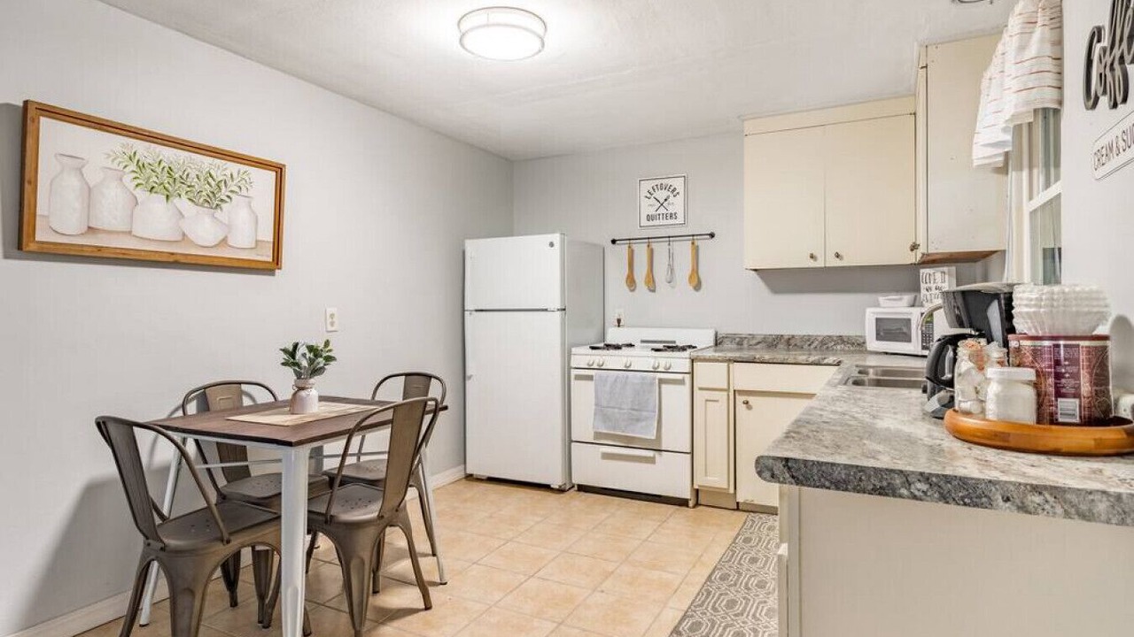 Photo of Kitchen in Pekin
