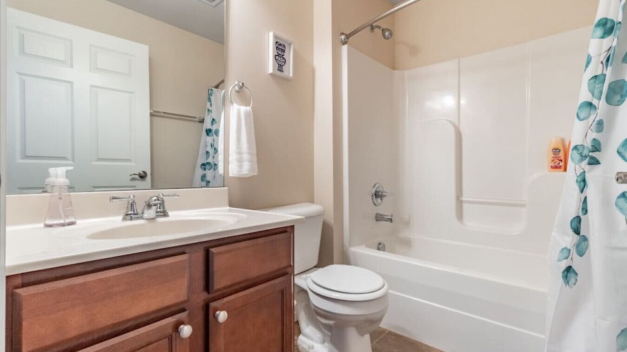 Photo of Bathroom in Orange Prairie