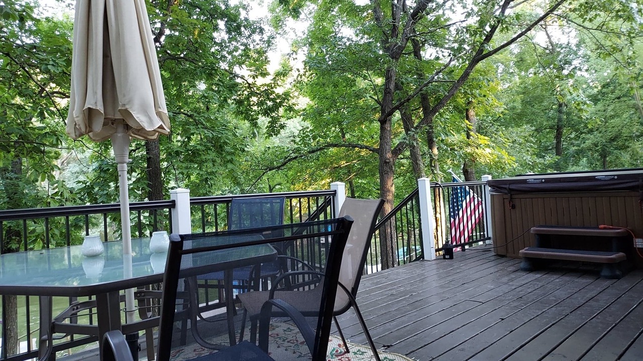 Photo of Outdoor in Effingham