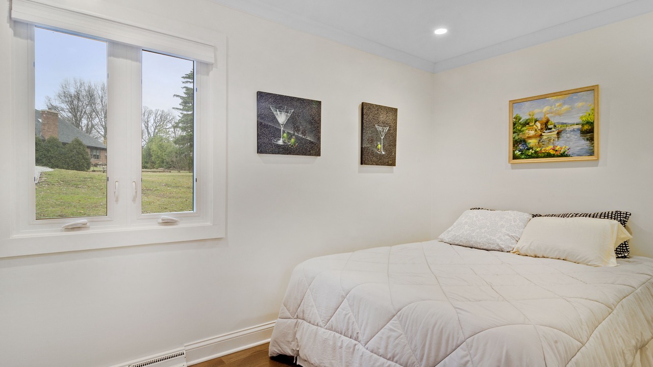 Photo of Bedroom in Bloomingdale