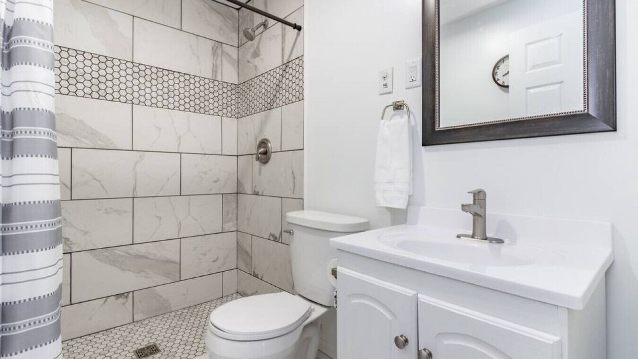 Photo of Bathroom in Pekin