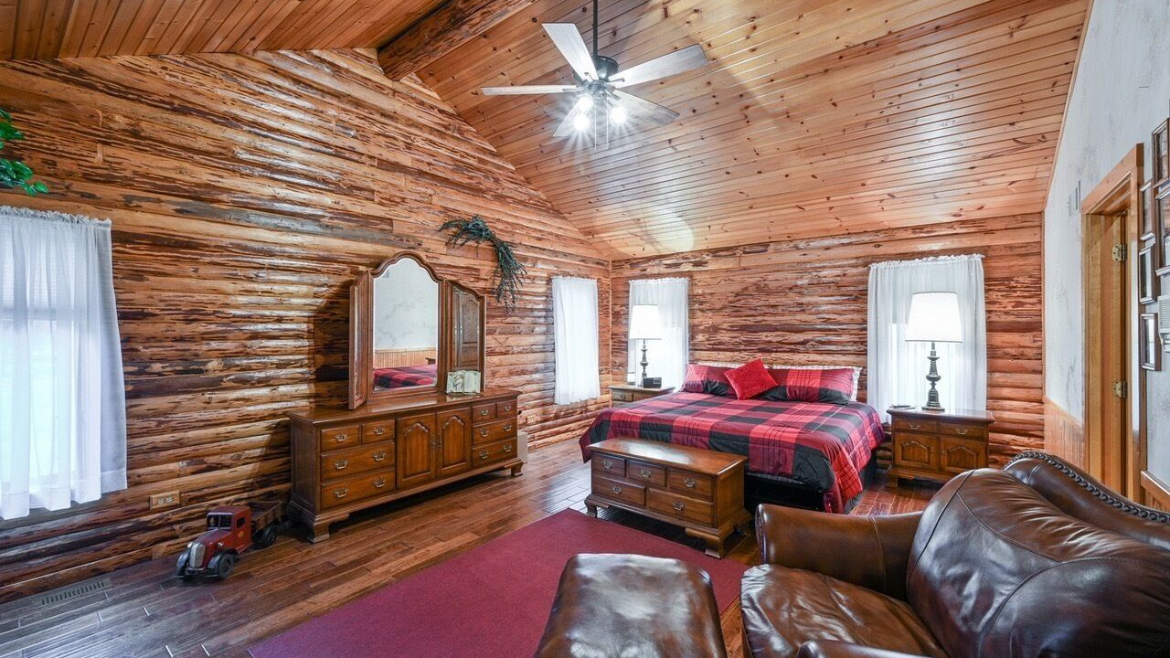 Photo of Bedroom in Mokena