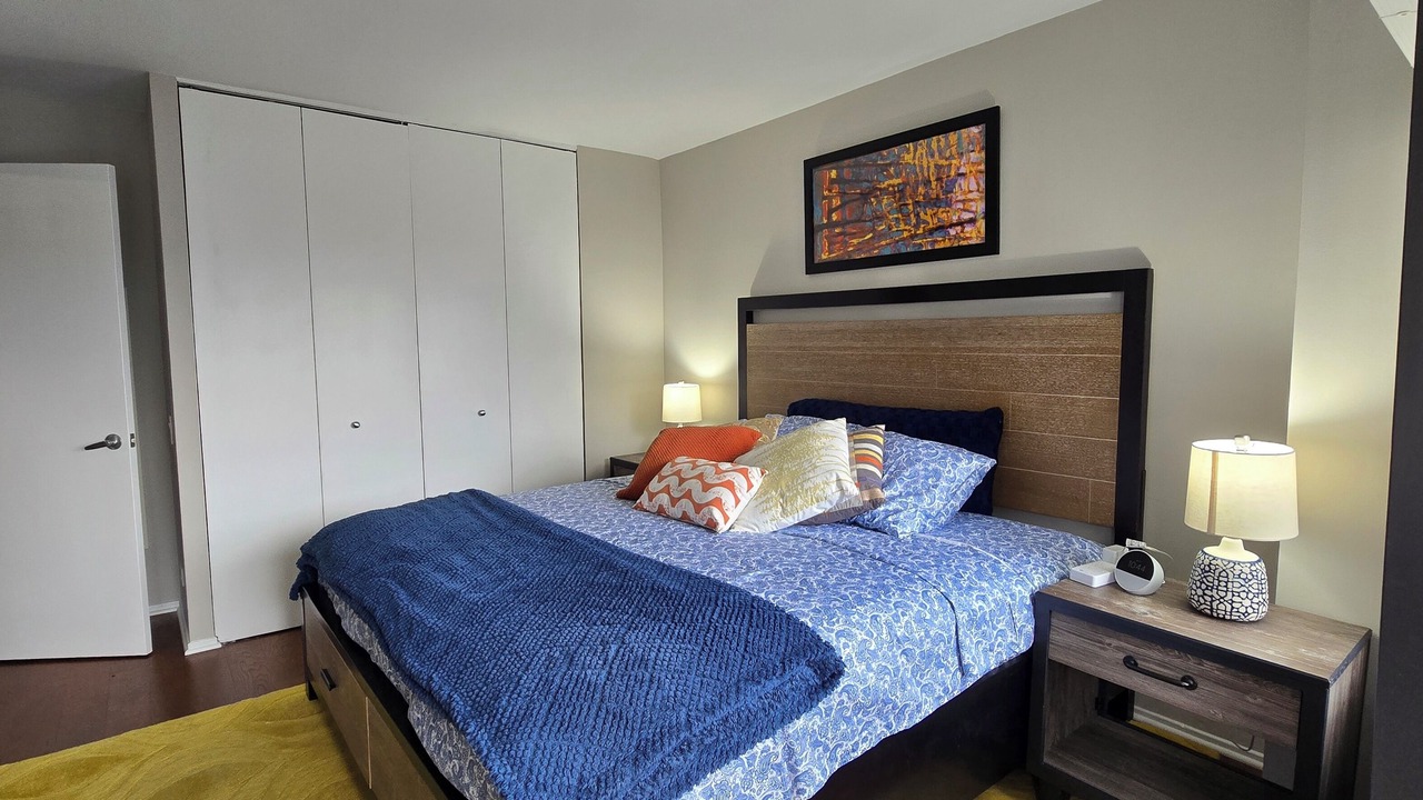 Photo of Bedroom in Near North Side
