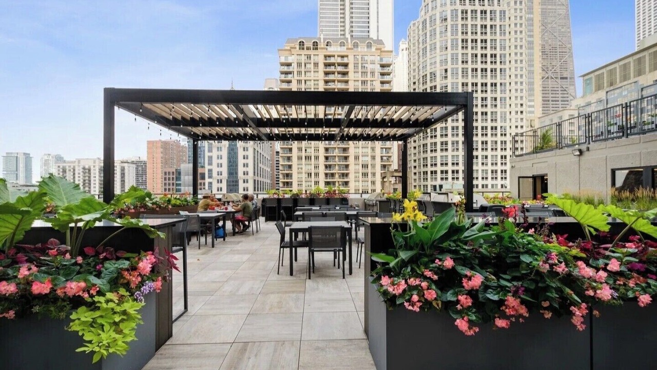 Photo of Outdoor in Near North Side