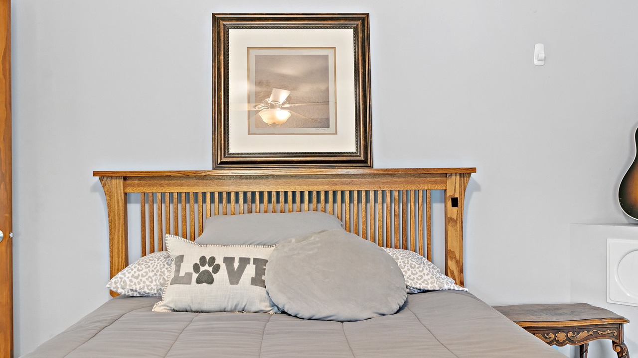 Photo of Bedroom in Antioch