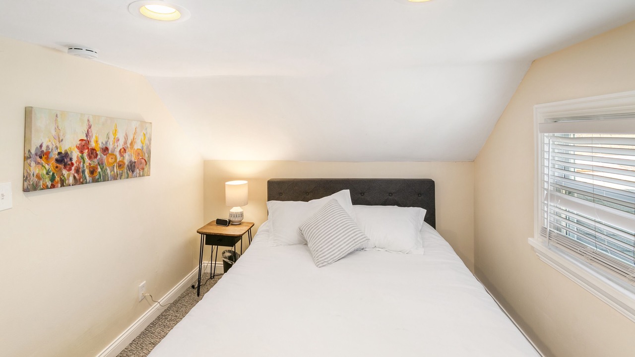 Photo of Bedroom in Libertyville
