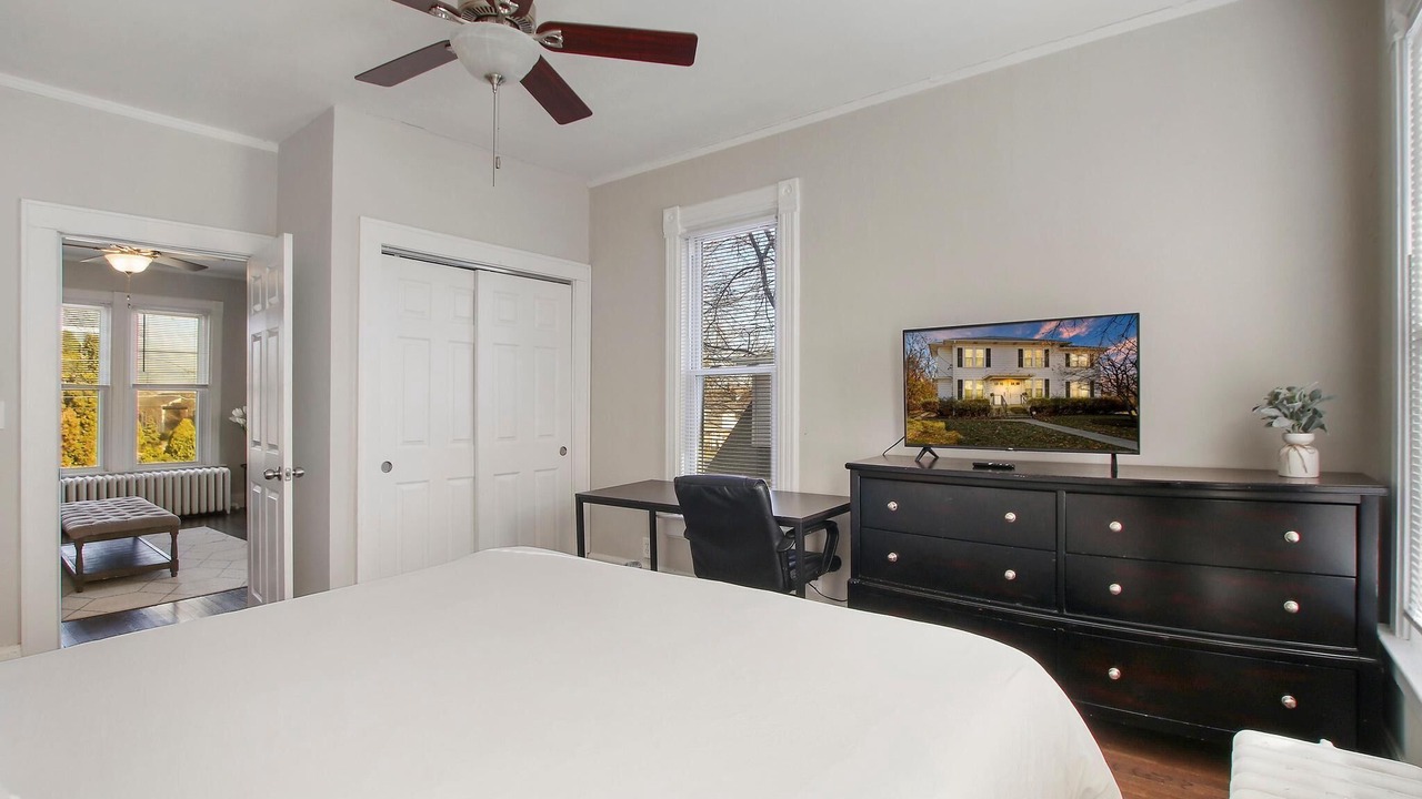 Photo of Bedroom in Libertyville