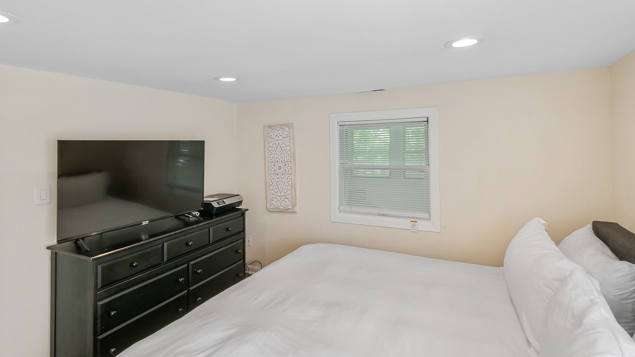Photo of Bedroom in Libertyville