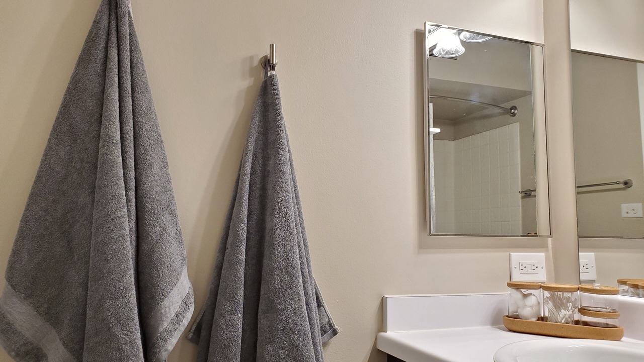 Photo of Bathroom in Lombard