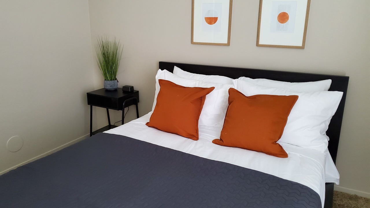 Photo of Bedroom in Lombard