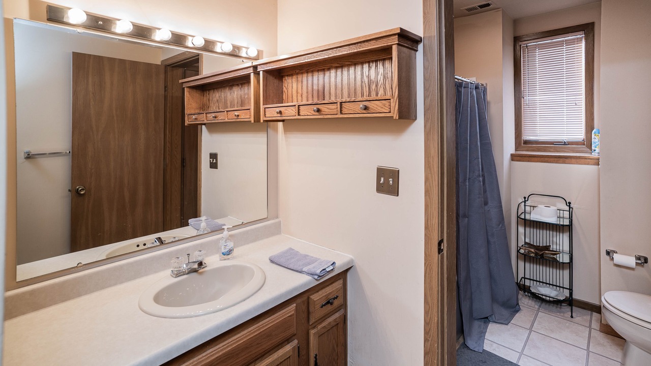 Photo of Bathroom in The Galena Territory