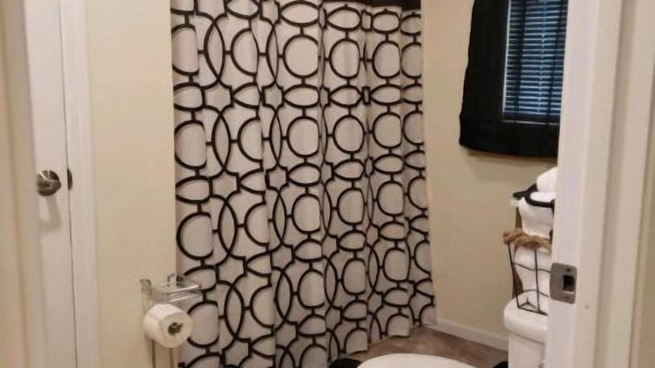 Photo of Bathroom in Casey