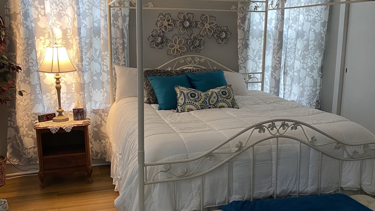 Photo of Bedroom in Elco