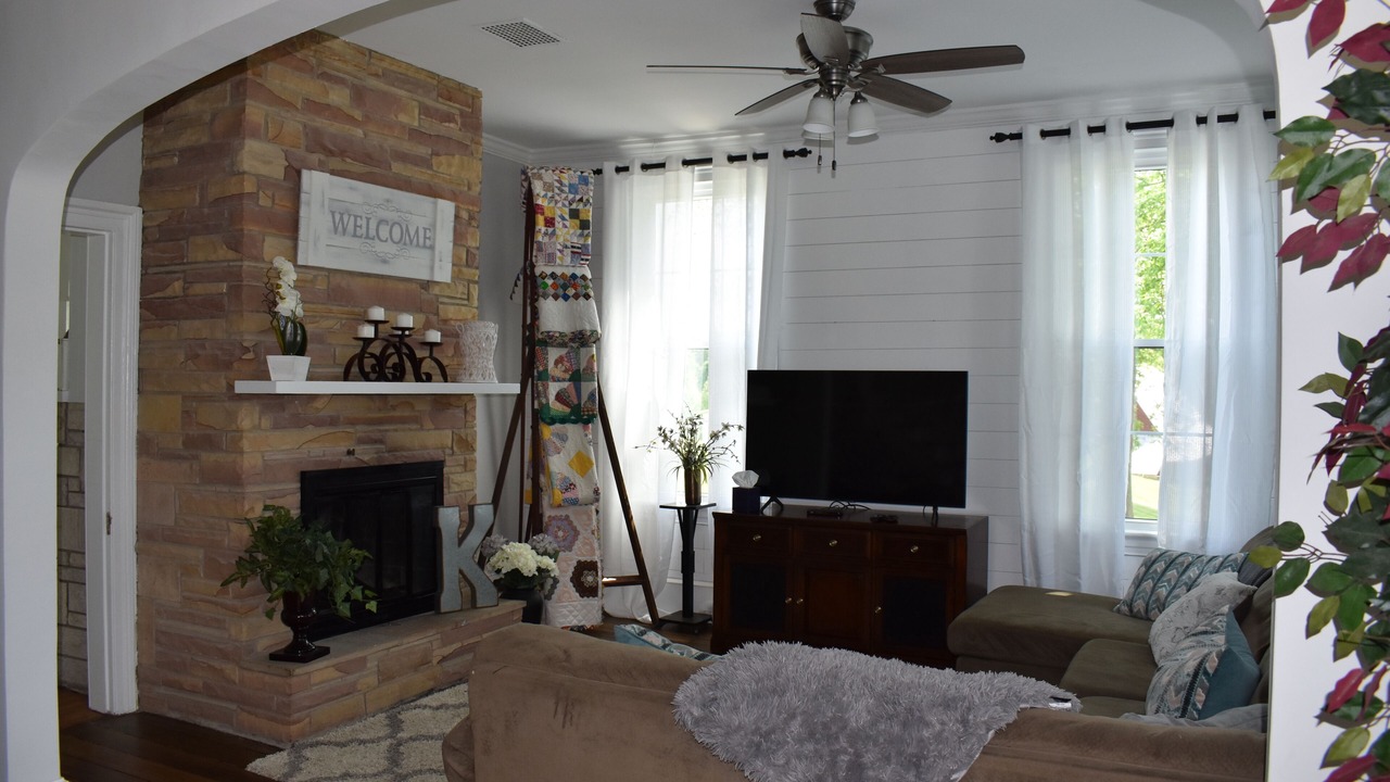 Photo of Livingroom in Elco