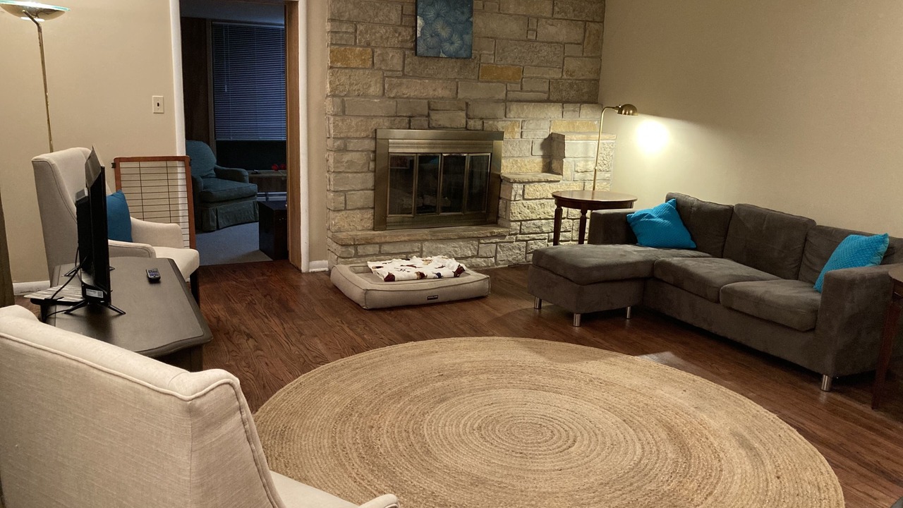 Photo of Livingroom in Hinsdale