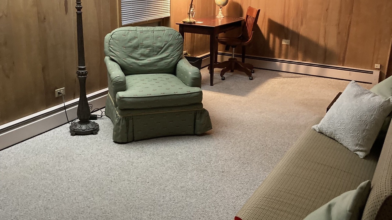 Photo of Livingroom in Hinsdale