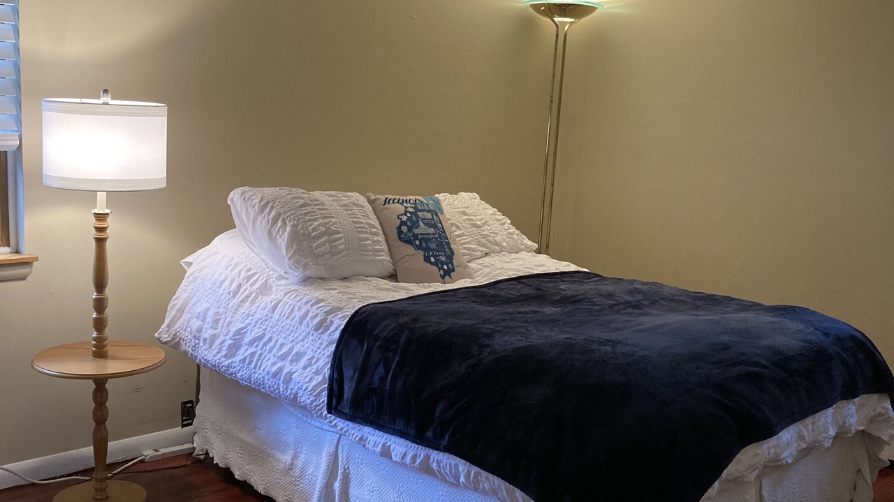 Photo of Bedroom in Hinsdale
