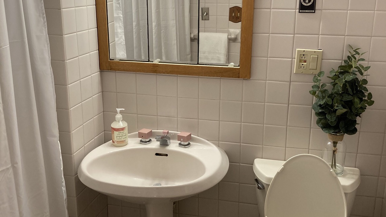 Photo of Bathroom in Hinsdale