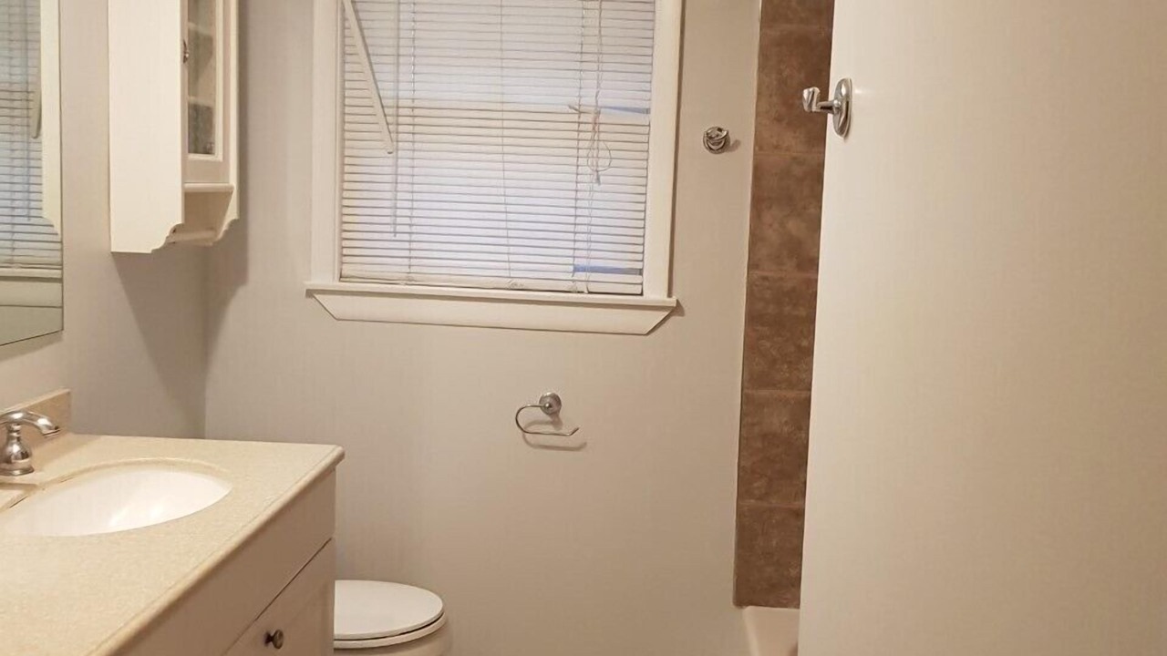 Photo of Bathroom in Deerfield
