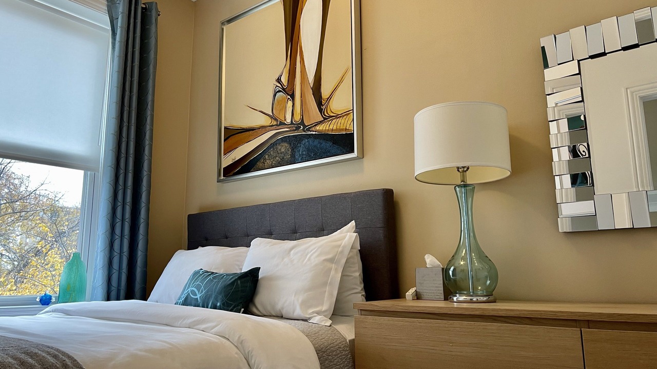 Photo of Bedroom in Near West Side