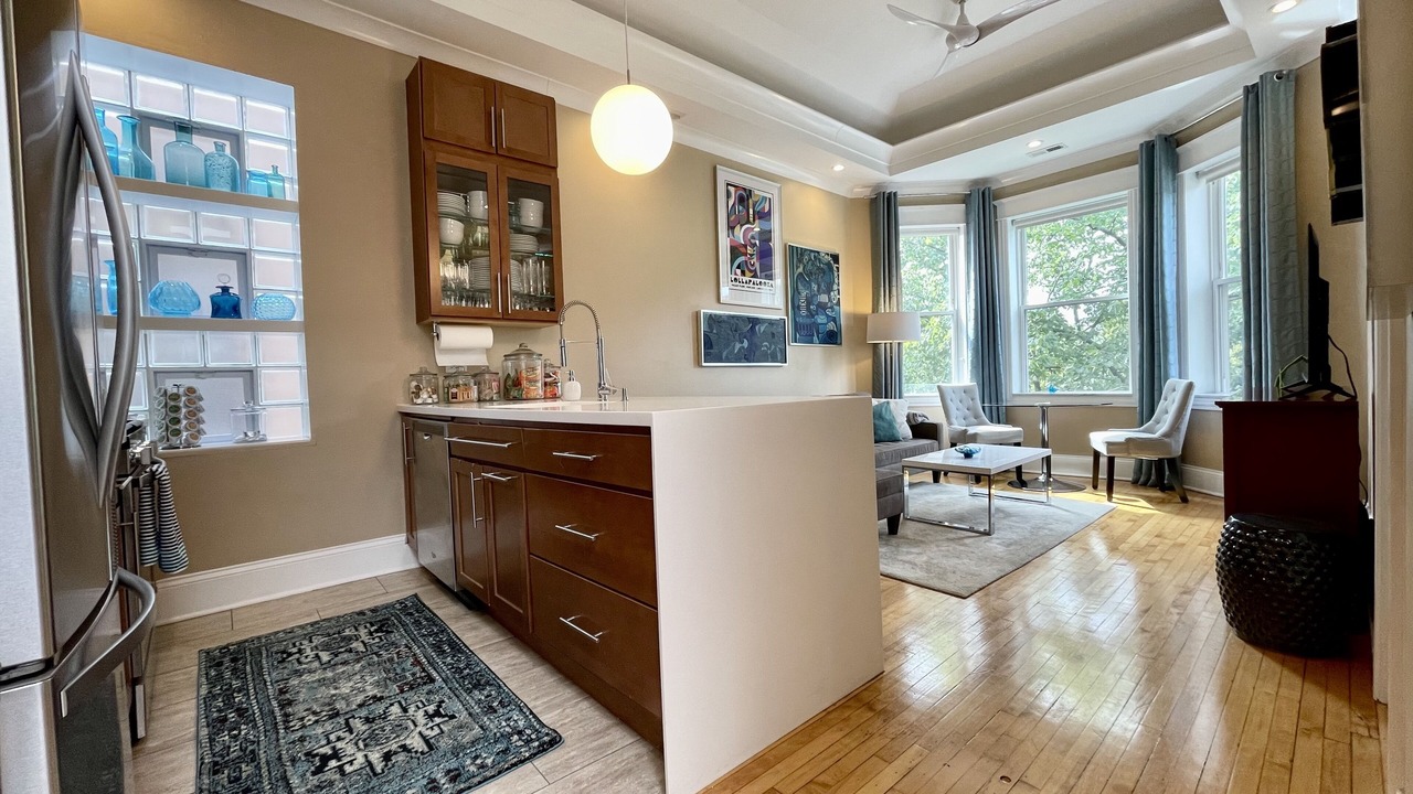 Photo of Bedroom in Near West Side
