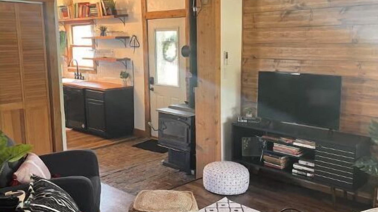 Photo of Livingroom in Graymont